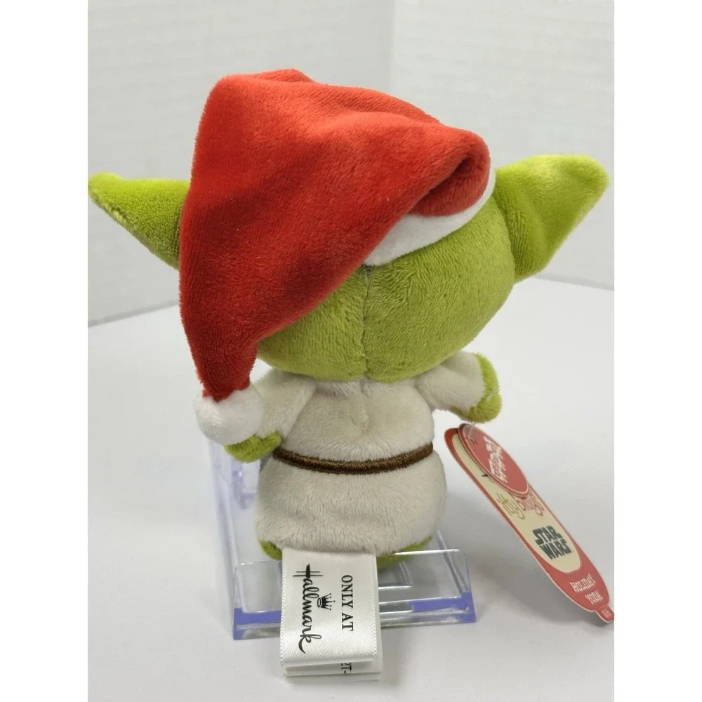 Hallmark itty bittys Star Wars Holiday Yoda Santa Hat Plush Toys for Tots Exclus